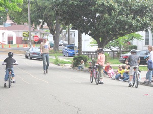 children riding bikes