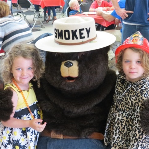 Smokey and kids at Pancake Breakfast