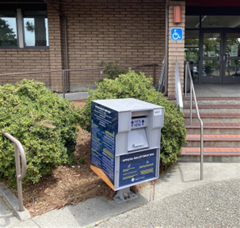 vote-by-mail-election-drop-box-at-city-hall_crop.jpg