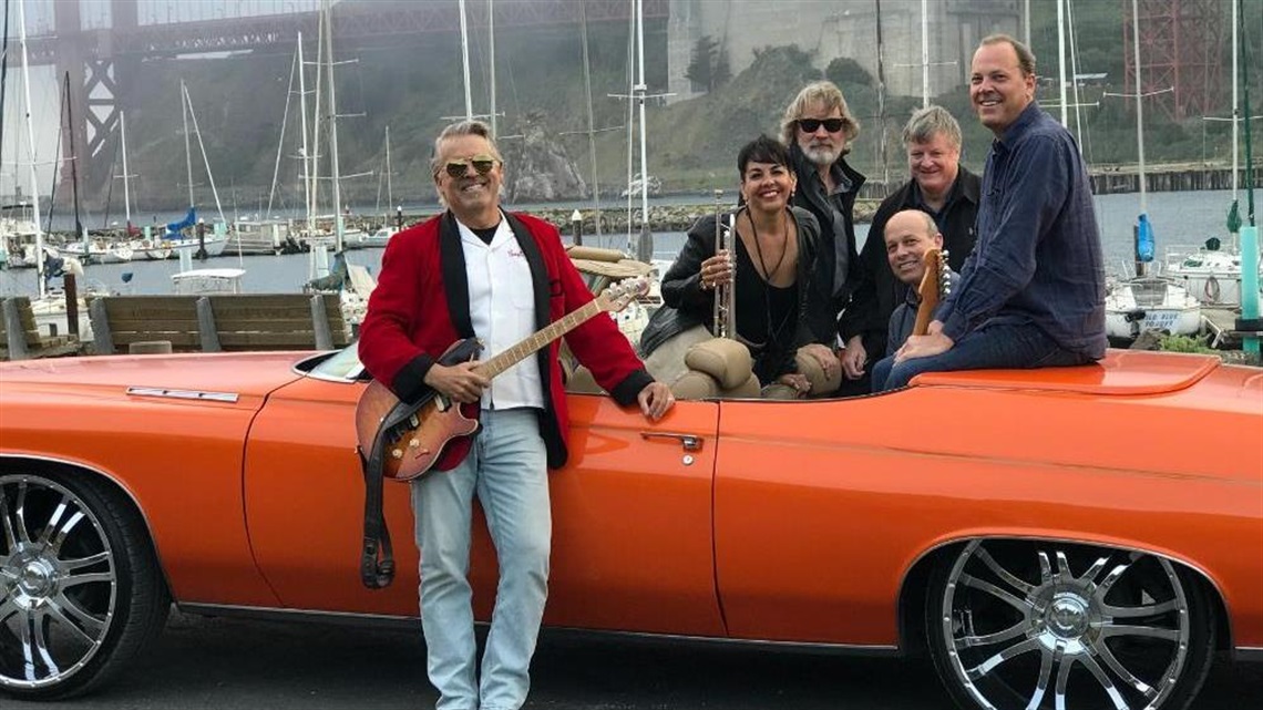 Lucky Drive band